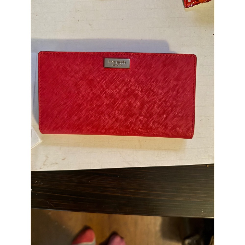 Kate Spade‎ Red Saffiano Leather Bifold Wallet NWT
